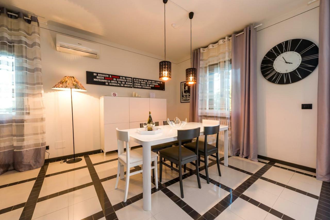 Villa Azdora Peschiera del Garda Luaran gambar